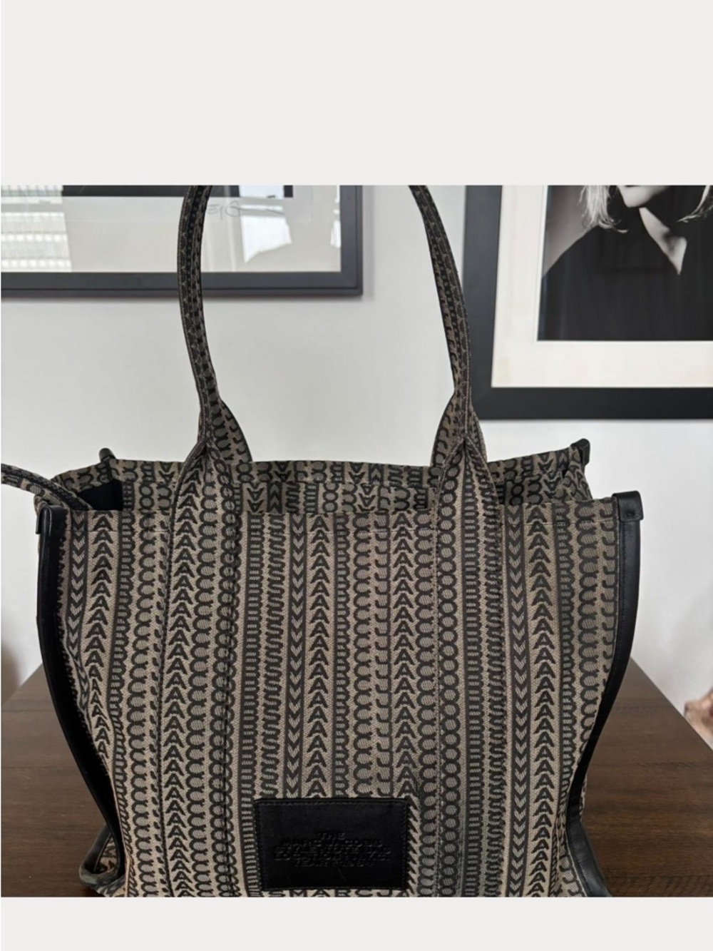 Marc Jacobs "THE TOTE BAG" - Black & Cream Logo Patterned Canvas Tote - Picture 5 of 8